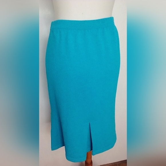 VINTAGE SANTANA KNIT SKIRT - Picture 3 of 5